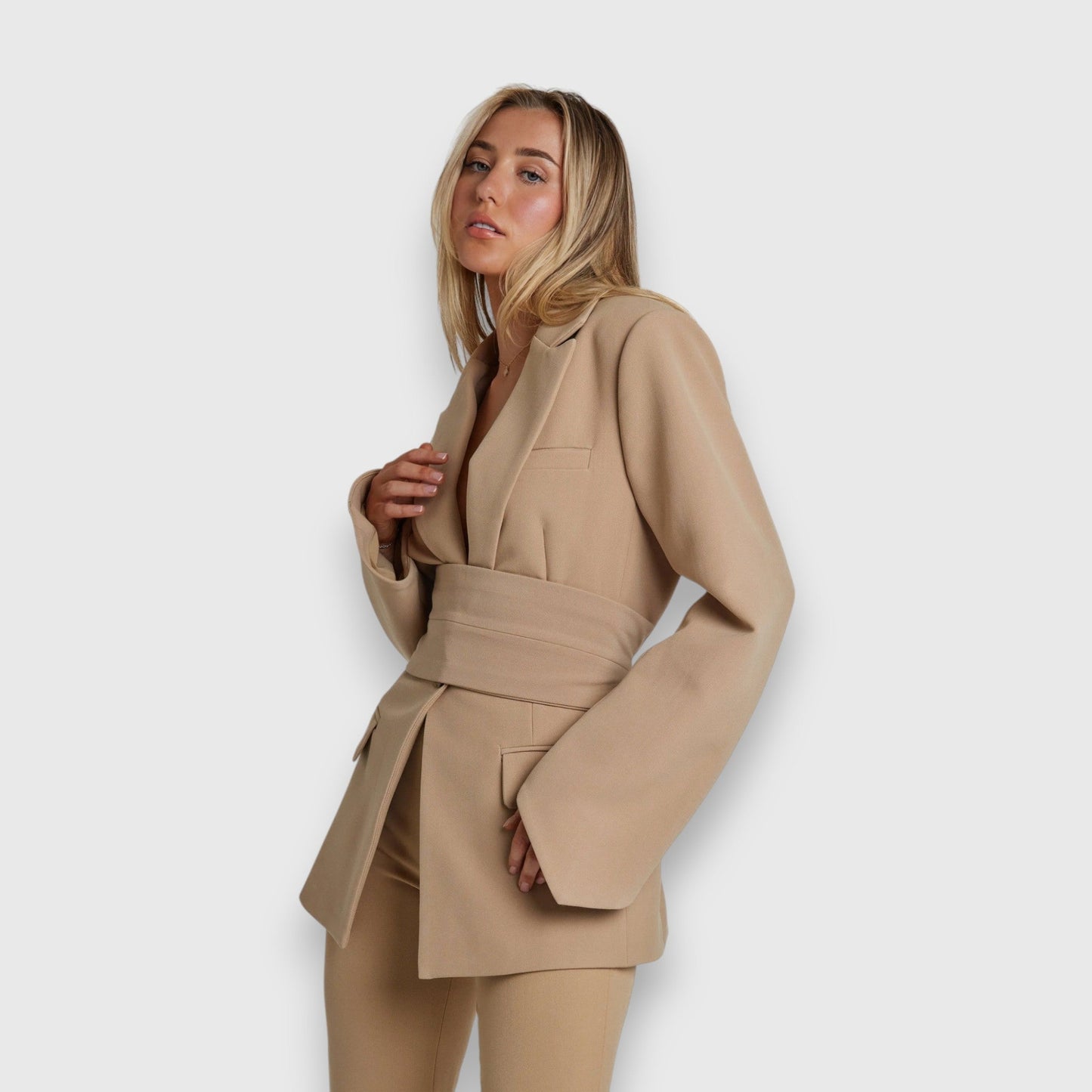 Kristine | Elegant Jakke med Belte