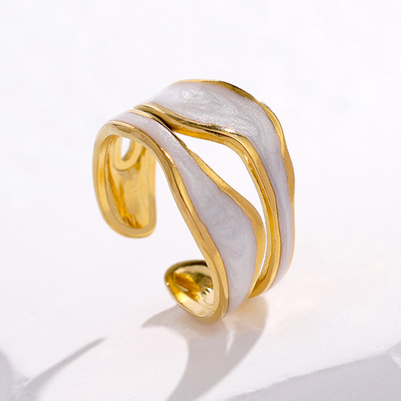 Chandler - Vintage Hvit Gull Ring
