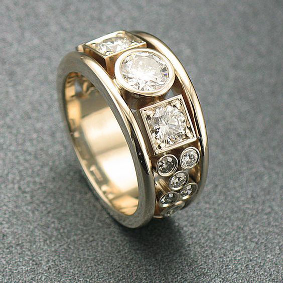 Jayla - Vintage Gull Zirconia Ring