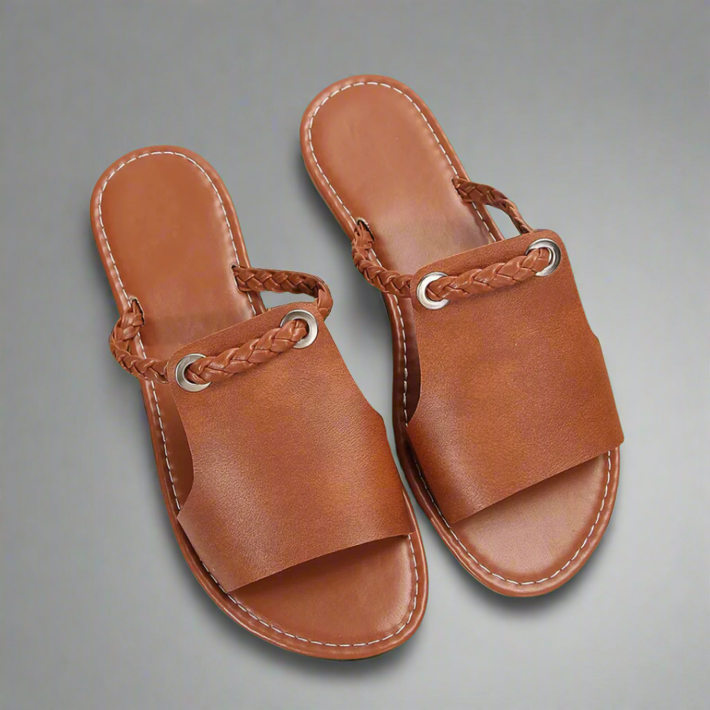 Katelina | Flate Sandaler i Førsteklasses Materialer