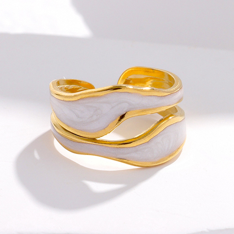 Chandler - Vintage Hvit Gull Ring