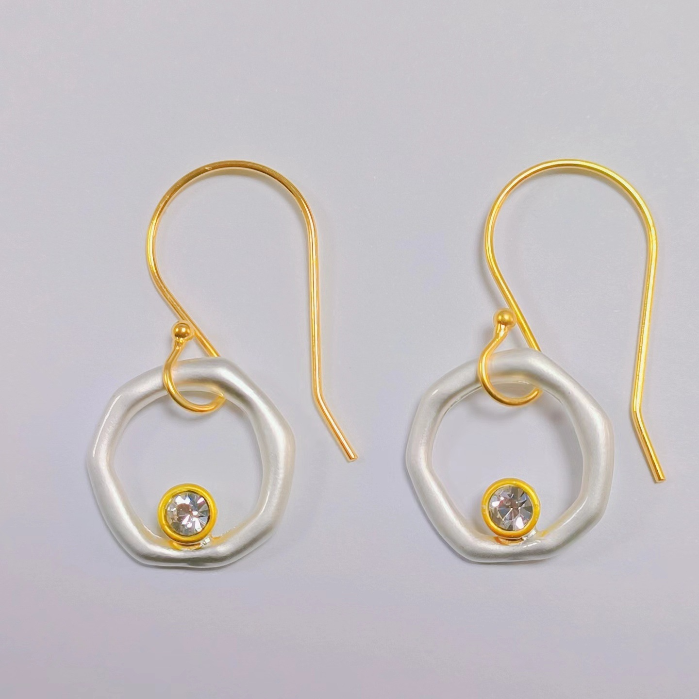 Luella – Vintage Gull & Sølv Zirconia Øredobber