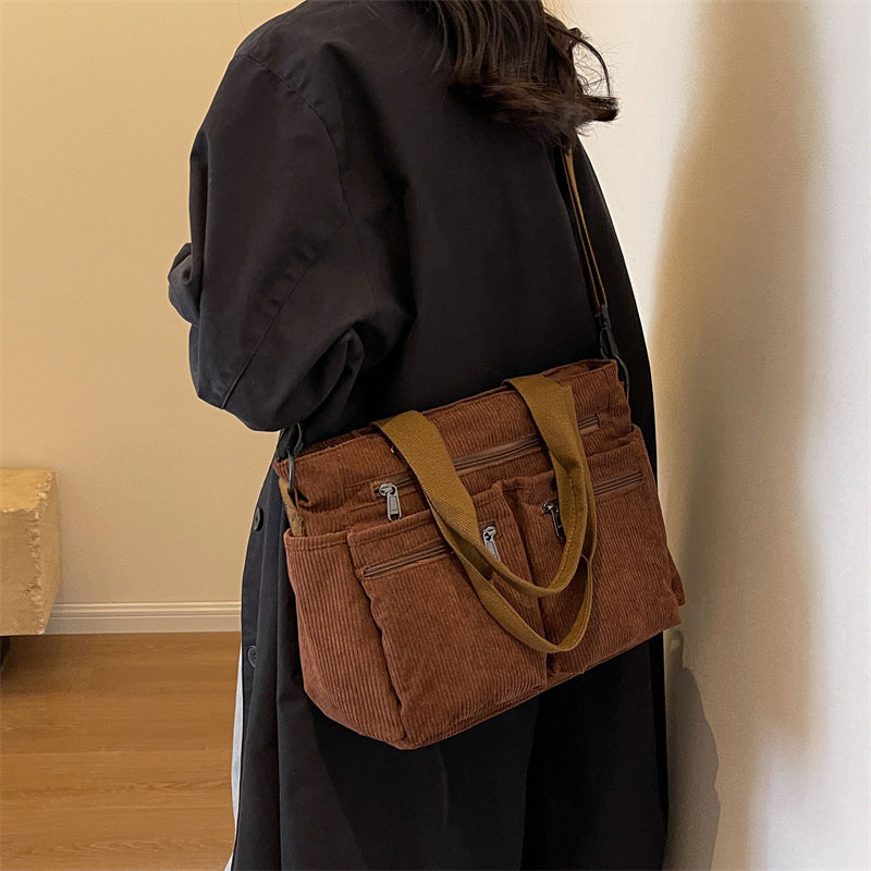 Oliva | Praktisk Toteveske