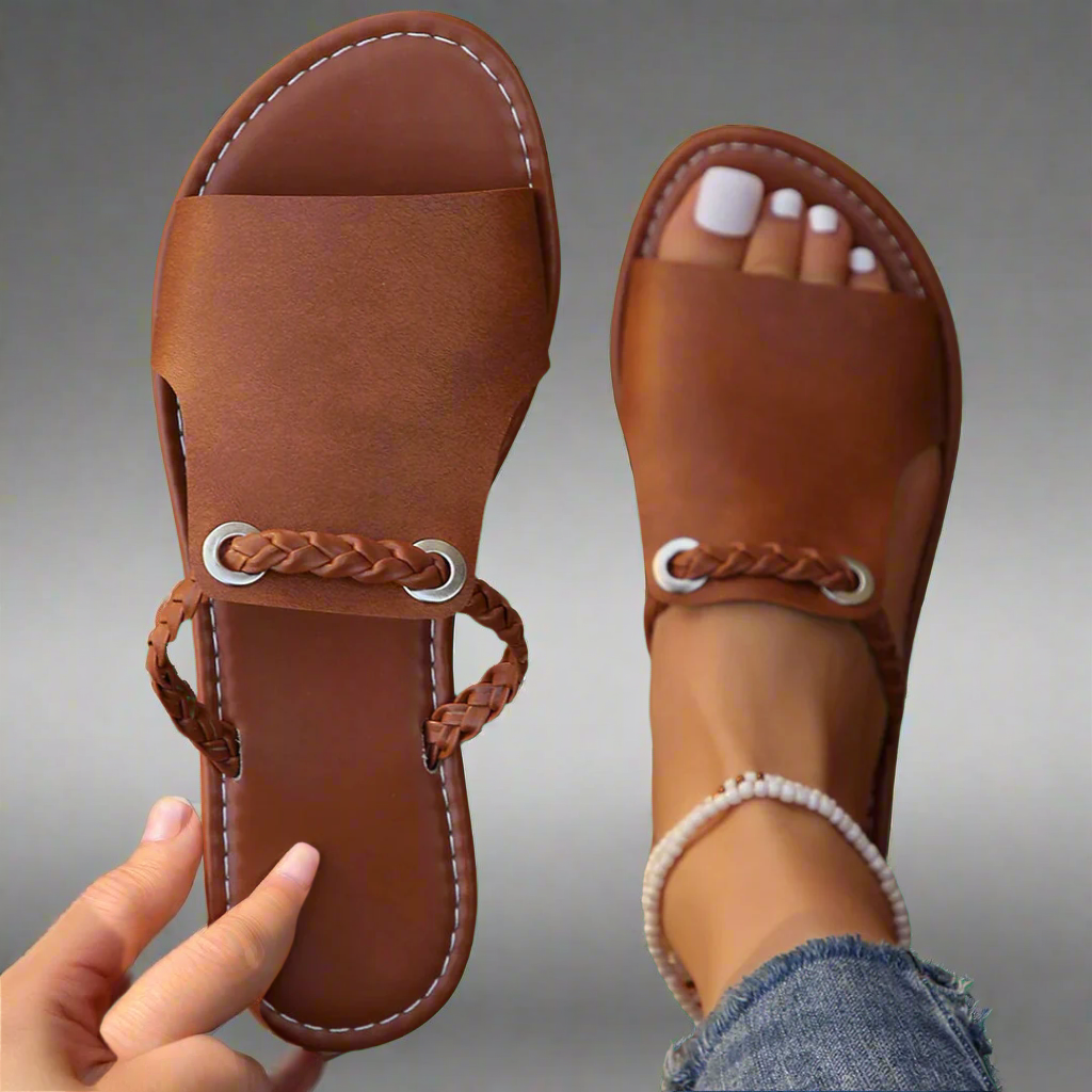 Katelina | Flate Sandaler i Førsteklasses Materialer