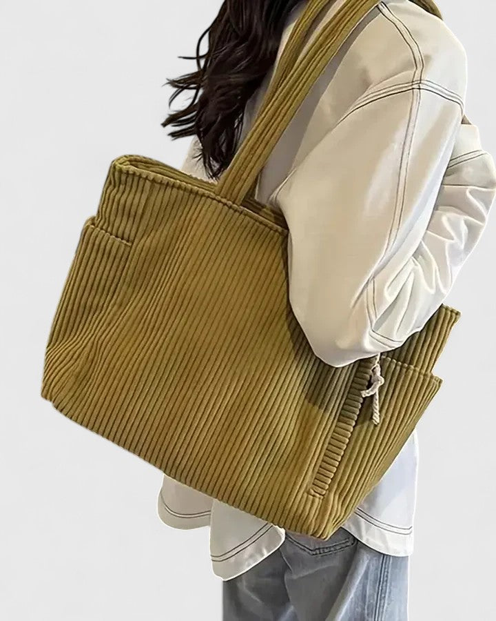 Ingrid | Romslig Tote med Avslappet Eleganse