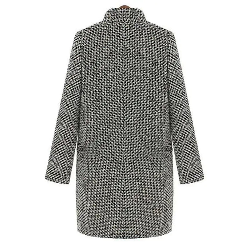Martha | Klassisk Jakke med Strukturert Design