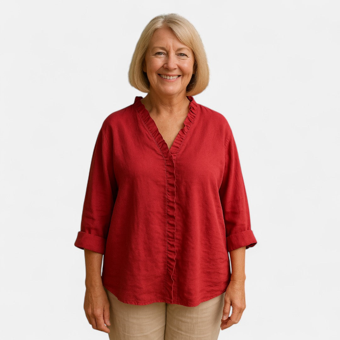 Gullbjørg™ | Koselig Ruffle Bluse
