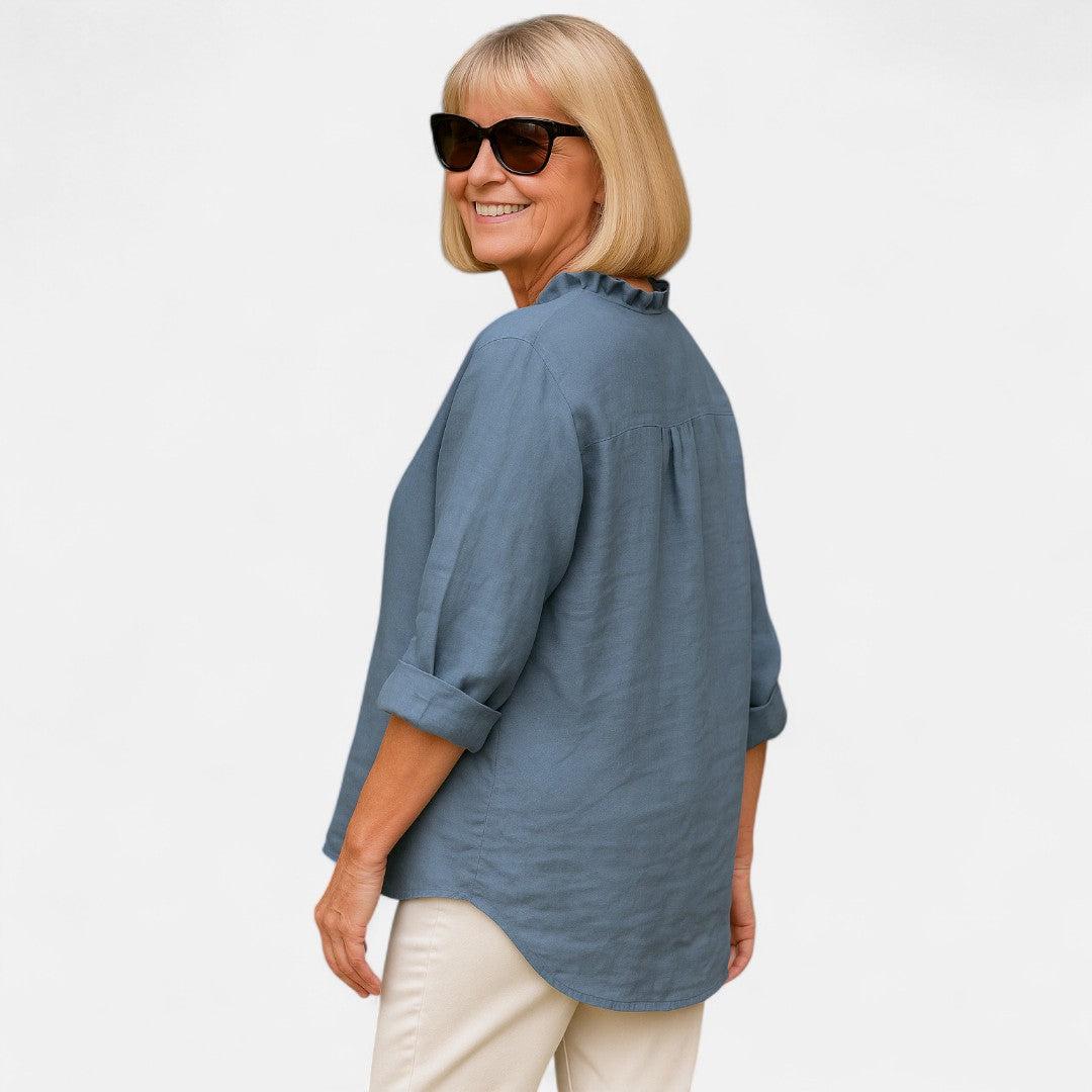 Gullbjørg™ | Koselig Ruffle Bluse