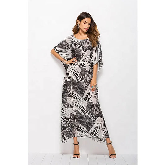 NUVIA – ELEGANT BOHO KÅPE