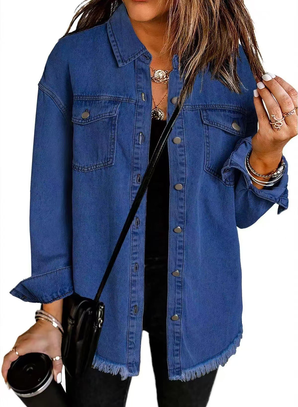 Jartrud | Trendy Denimskjorte med Rå Kant