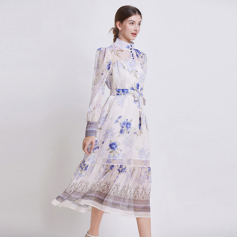 ZEHLIA – ELEGANT BLOMSTRET CHIFFONKJOLE