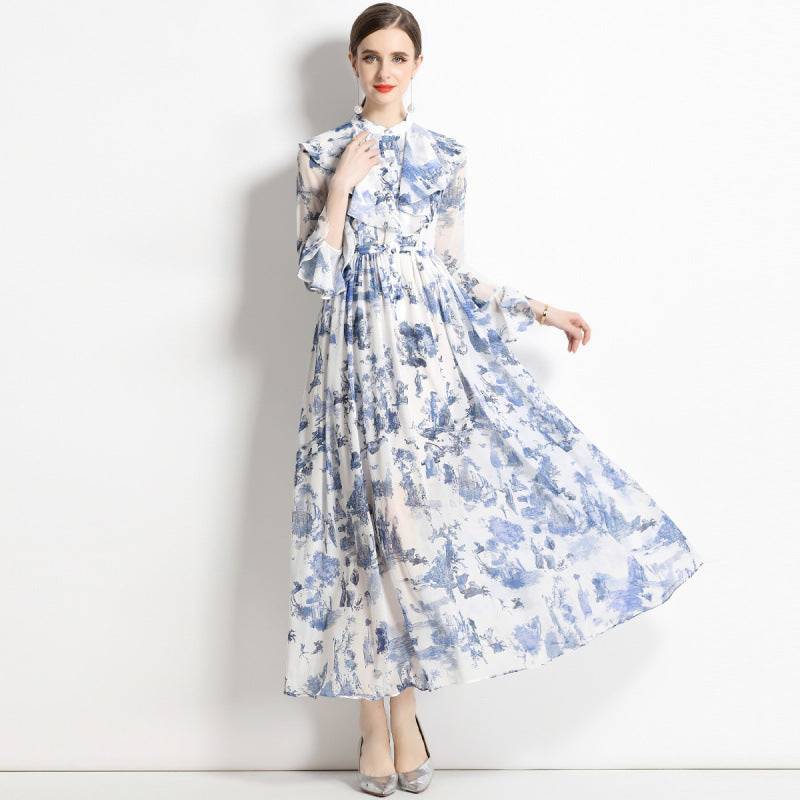 AERIS – ELEGANT BLEKKTRYKK KJOLE