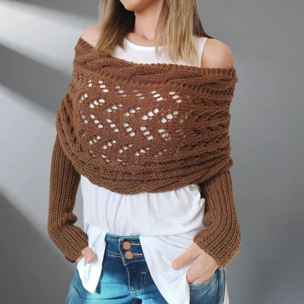 Alfhild | Strikket Poncho med Unikt Preg