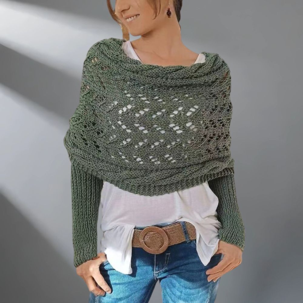 Alfhild | Strikket Poncho med Unikt Preg