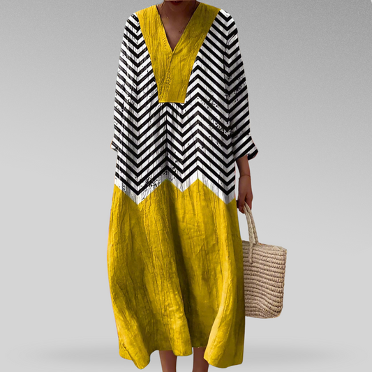 Agnete – Kjole med grafisk mønster