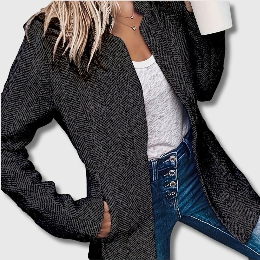 Ingrid | Lang Cardigan med Diskré Eleganse