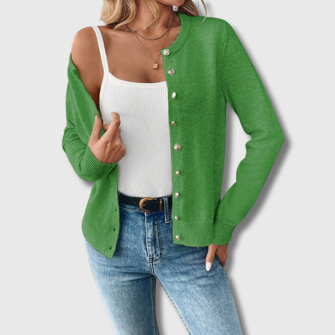 Johanne | Klassisk Cardigan med Perleknapper