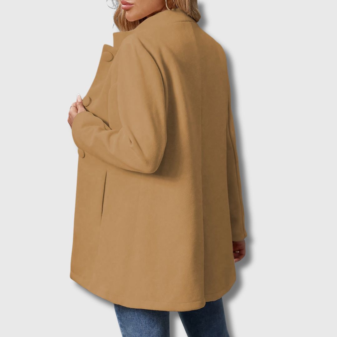 Thale | Elegant Lang Knappelukket Jakke