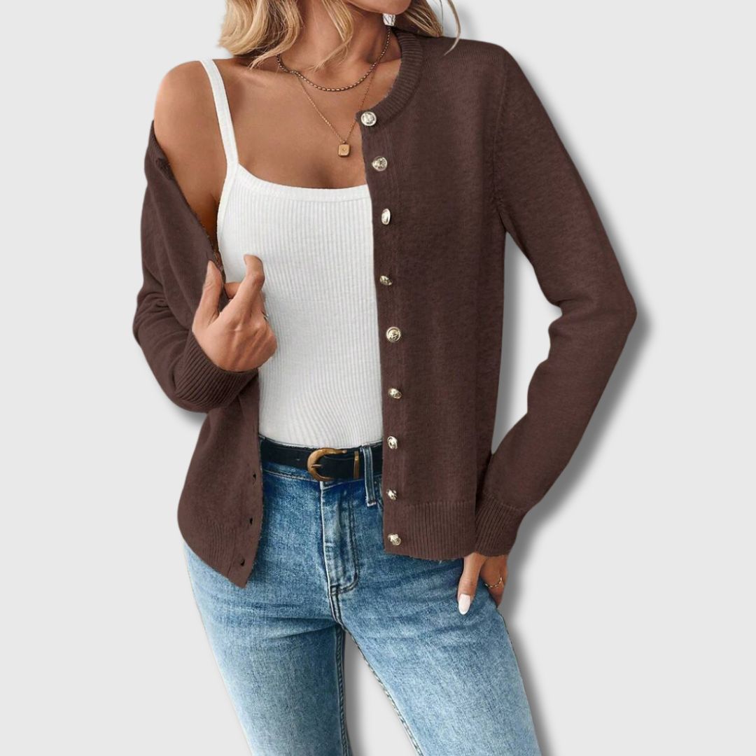 Johanne | Klassisk Cardigan med Perleknapper