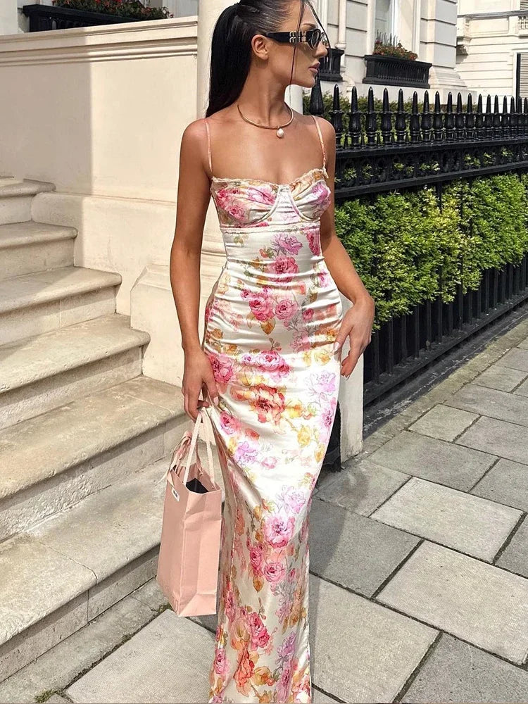 Lucy - Blomstrete Satin Maxi Kjole