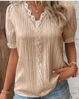 Mélissa | Elegant Bluse med Delikate Detaljer
