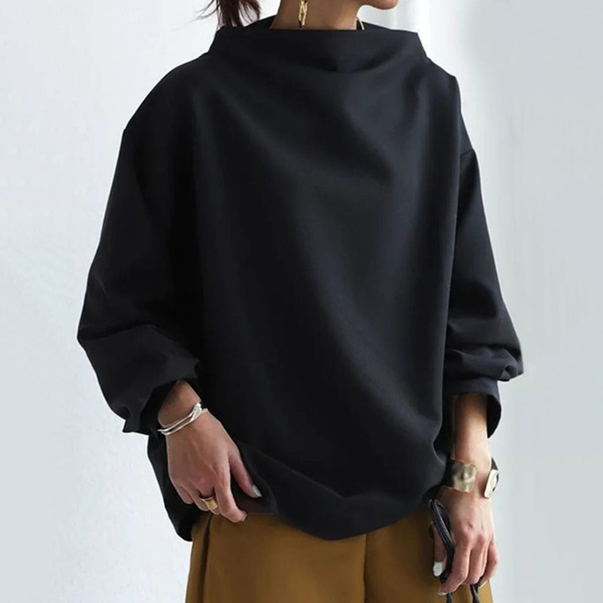 Bergitta | Elegant Høyhalset Topp