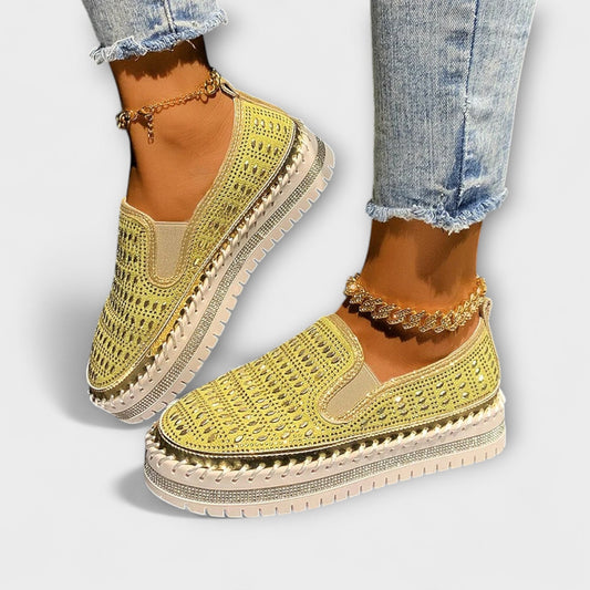 Thalia | Slip-on med perforert glamdesign