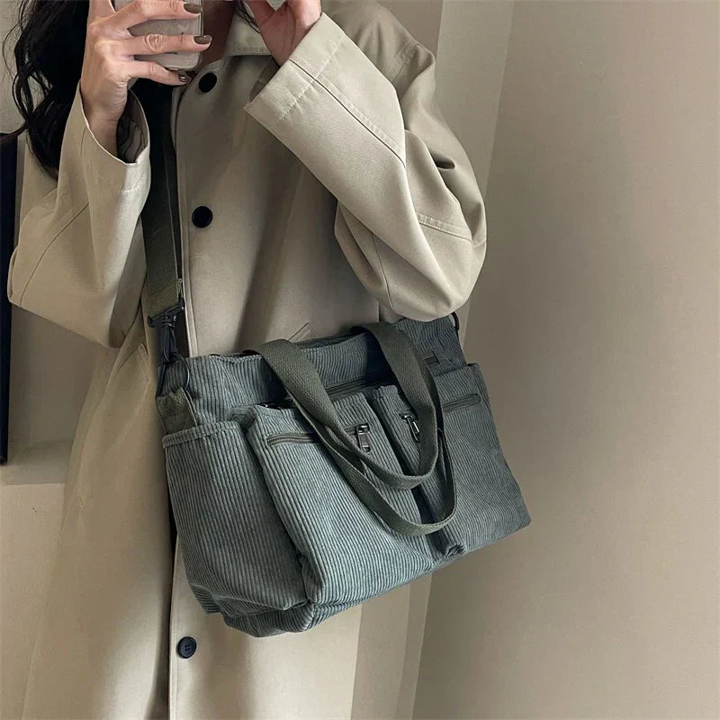 Oliva | Praktisk Toteveske