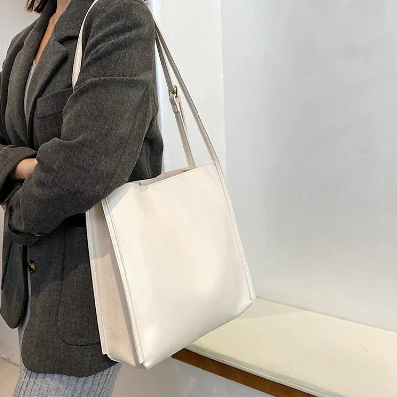 Clara | Minimalistisk Toteveske