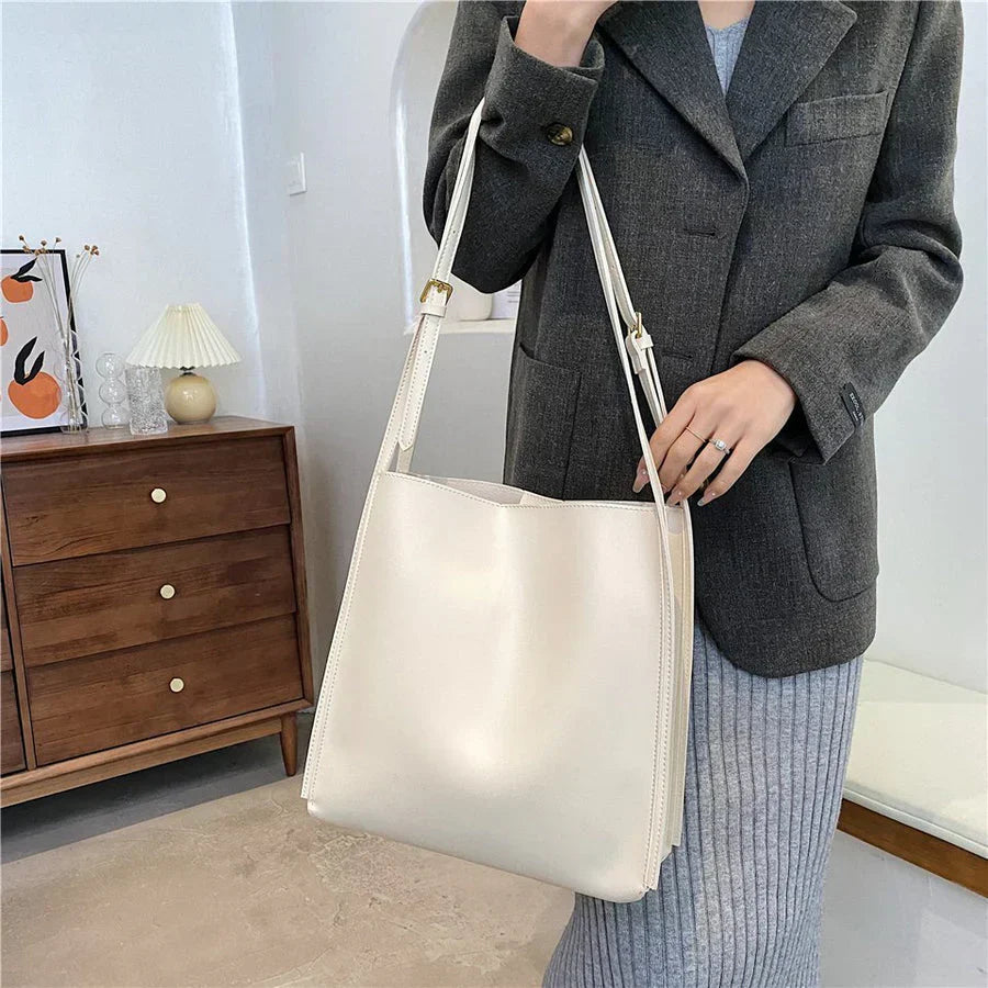 Clara | Minimalistisk Toteveske