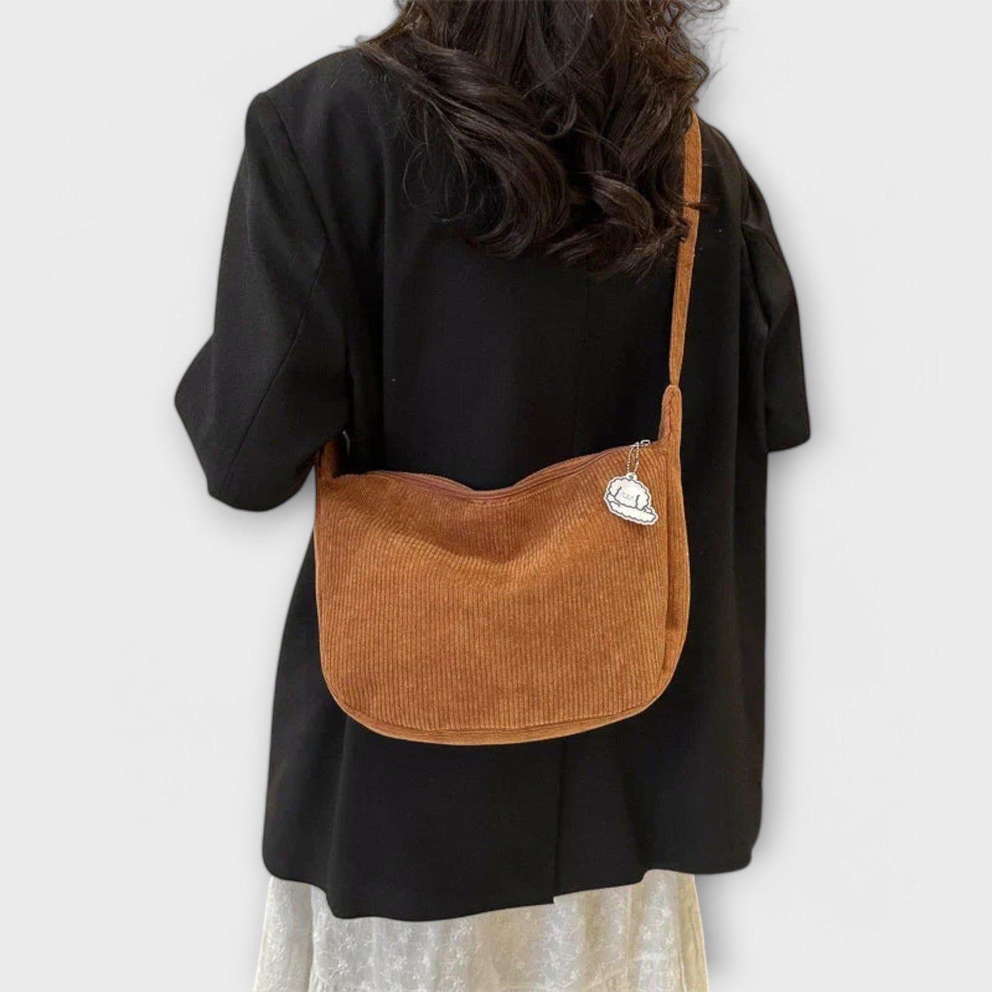 Ingrida | Skulderveske med Elegant Form