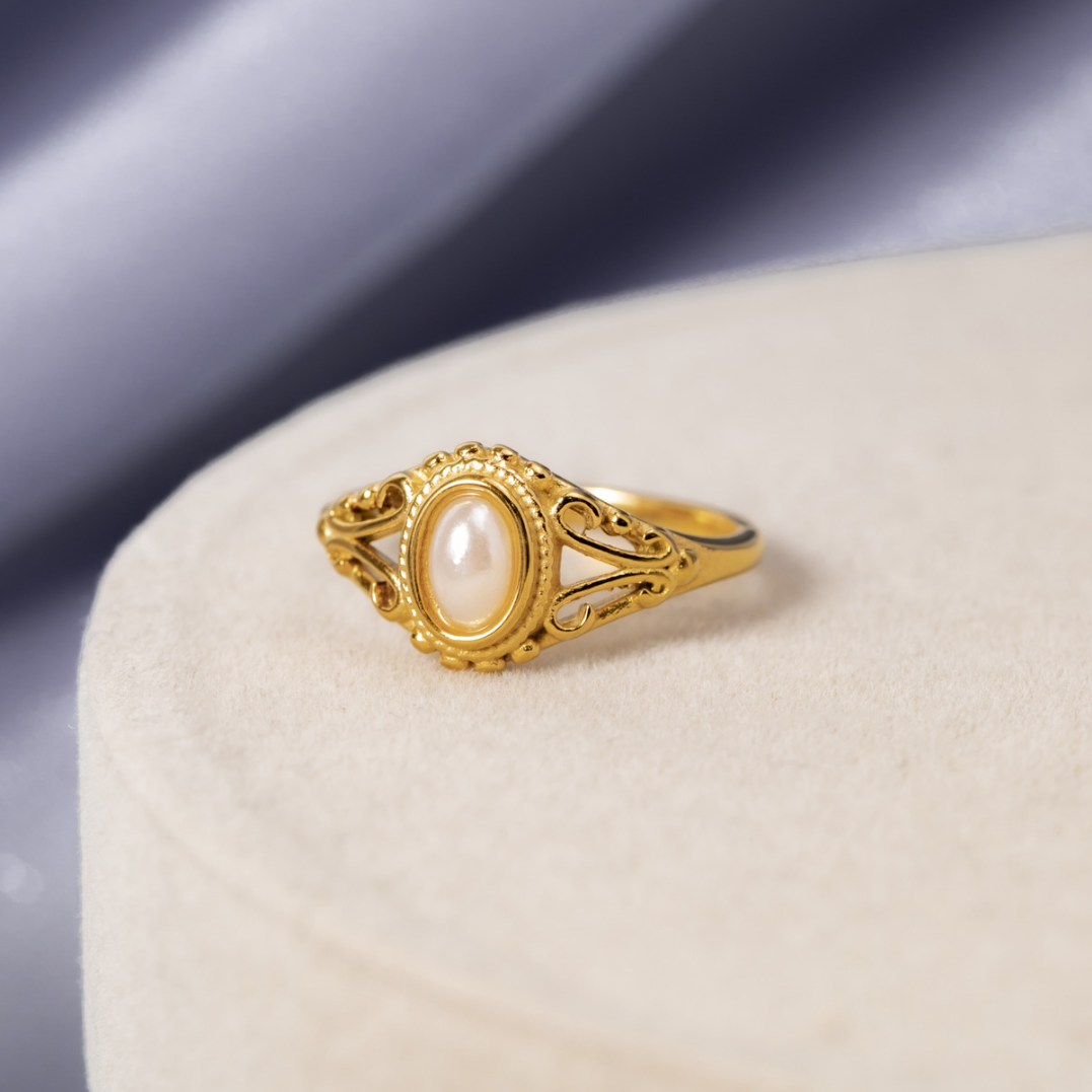 Dorothée | Vintage Kongelig Ring I Perle