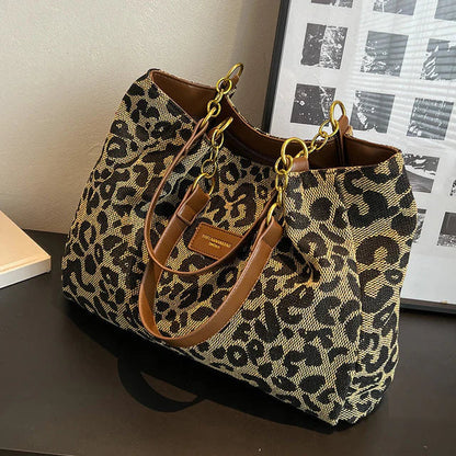 Carina | Statement-veske med dyreprint
