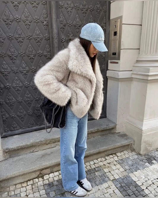 Alfrida | Elegant Fuskepelsjakke