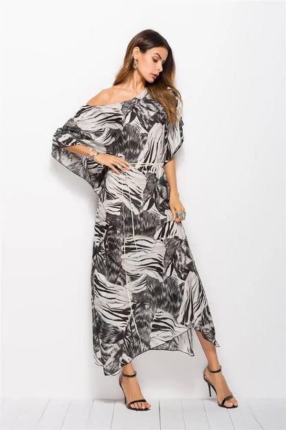 NUVIA – ELEGANT BOHO KÅPE