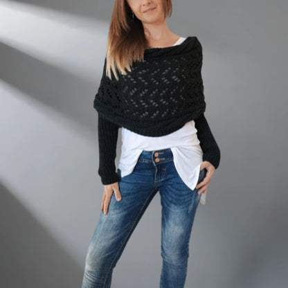 Alfhild | Strikket Poncho med Unikt Preg