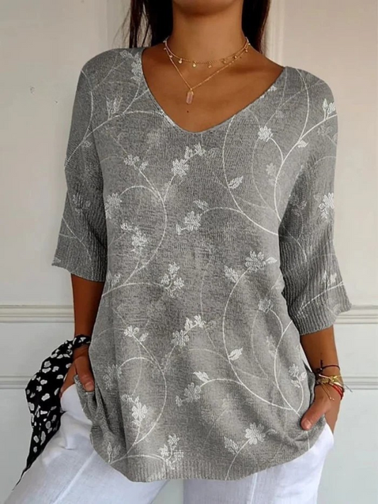 Tirilja | Klassisk Bluse med Diskré Eleganse