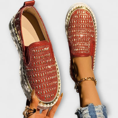 Kenna | Slip-on med perforert design